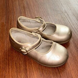 L’AMOUR GIRLS GOLD SANDALS